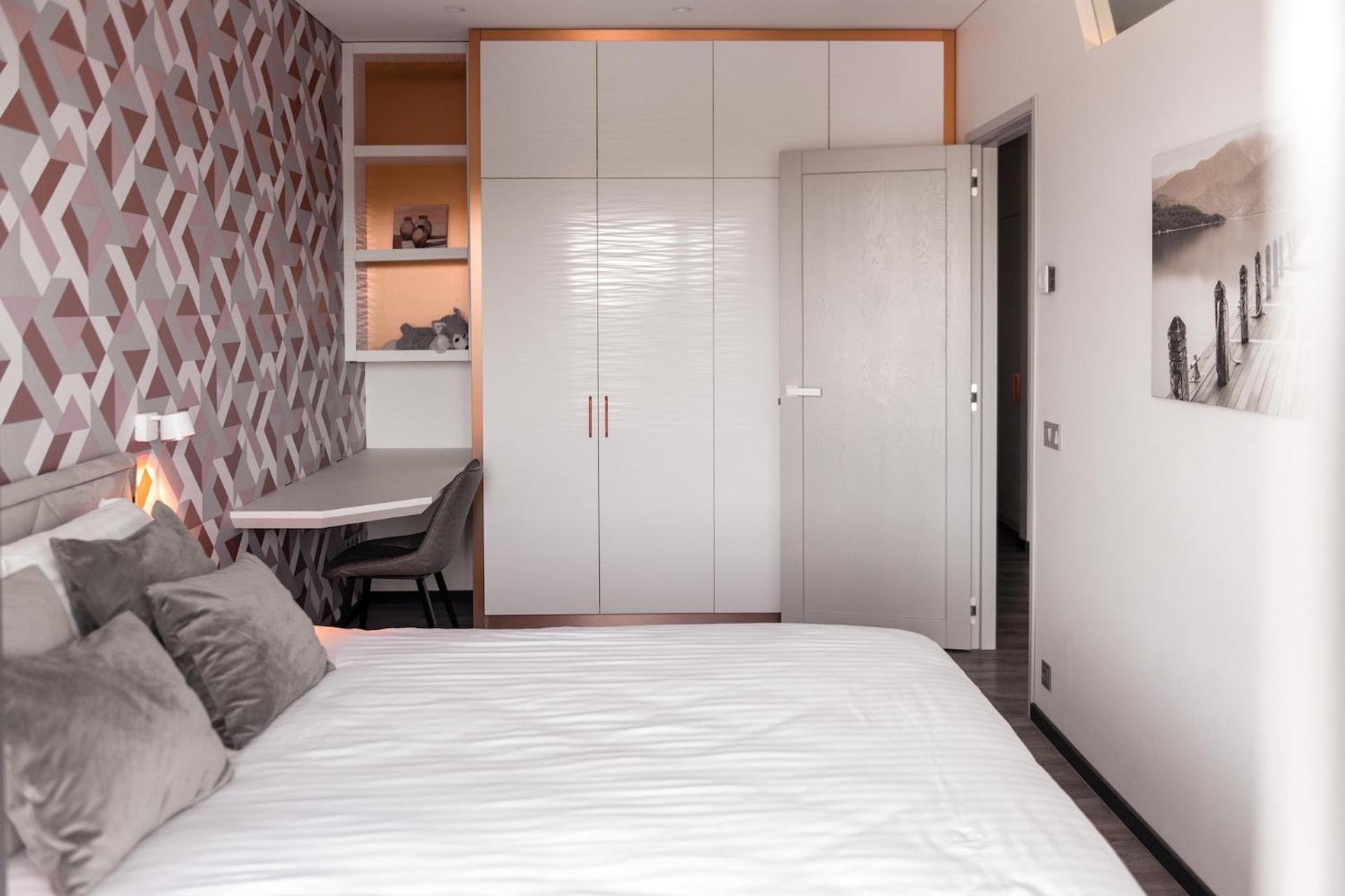 Bright Kaunas Apartment With Castle View Екстер'єр фото