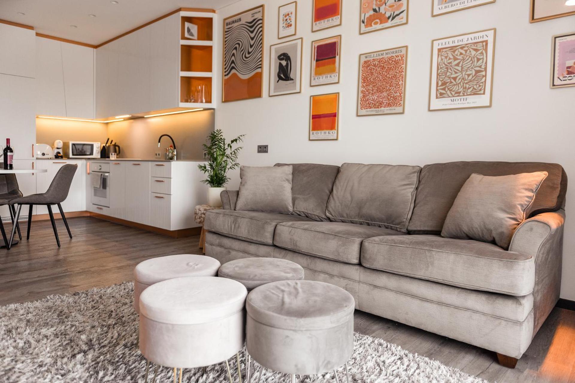 Bright Kaunas Apartment With Castle View Екстер'єр фото