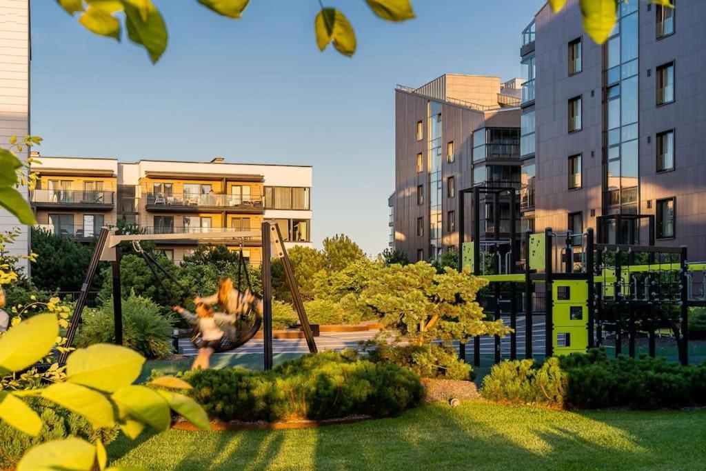Bright Kaunas Apartment With Castle View Екстер'єр фото