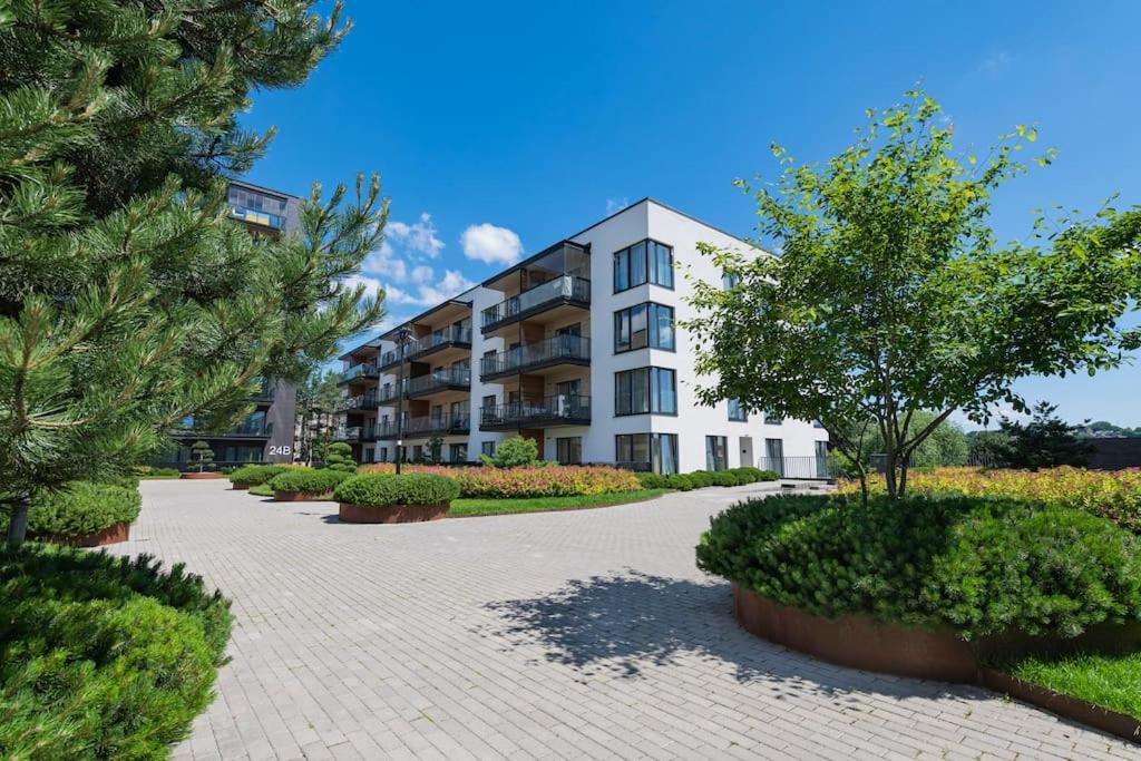 Bright Kaunas Apartment With Castle View Екстер'єр фото