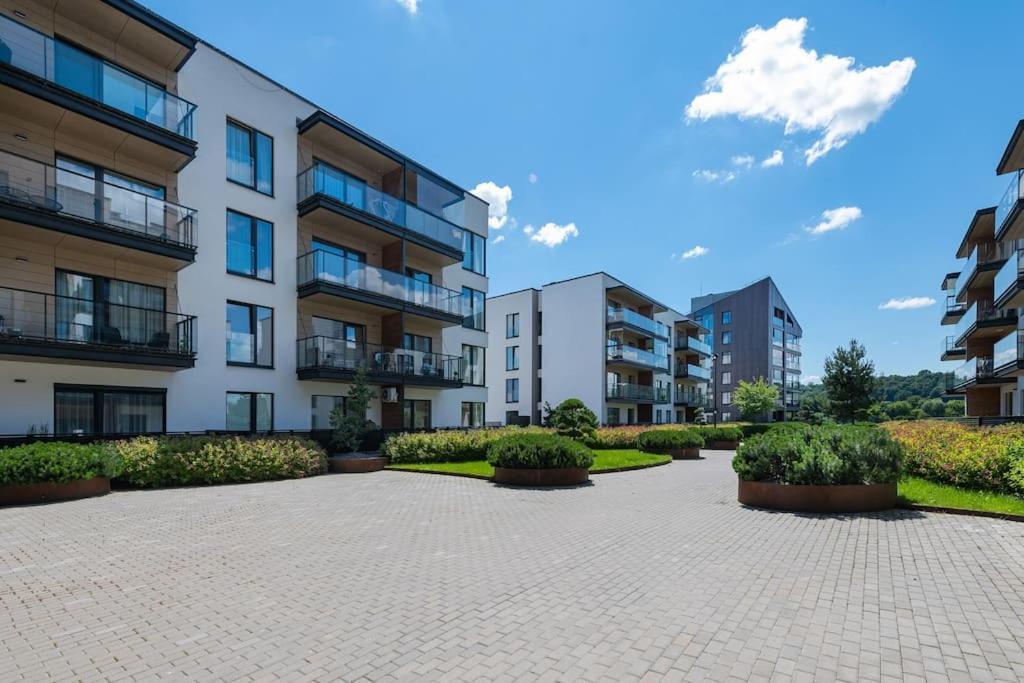 Bright Kaunas Apartment With Castle View Екстер'єр фото