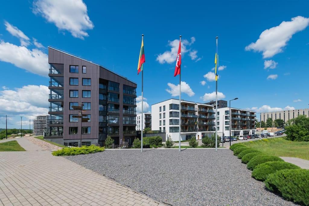 Bright Kaunas Apartment With Castle View Екстер'єр фото
